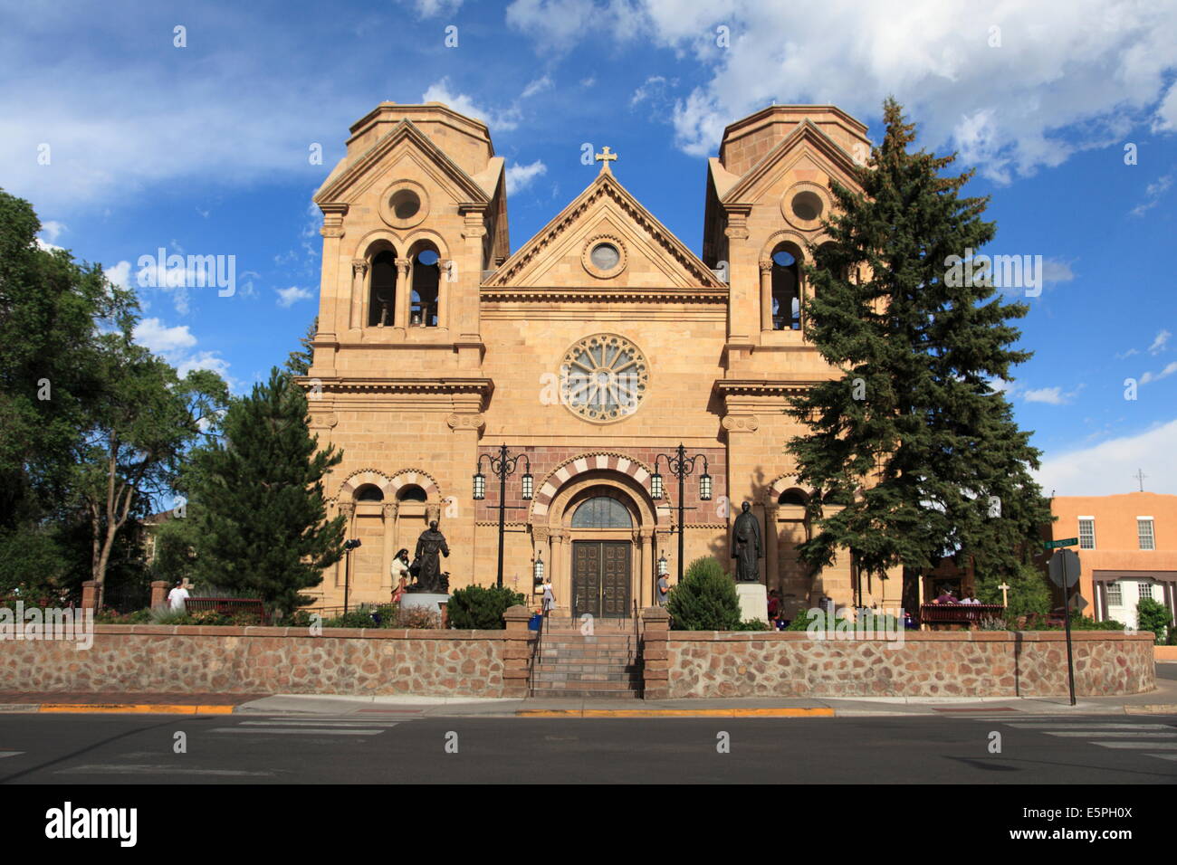 La Cathédrale de Saint François (Basilique de Saint François d'assise), Santa Fe, Nouveau Mexique, États-Unis d'Amérique, Amérique du Nord Banque D'Images