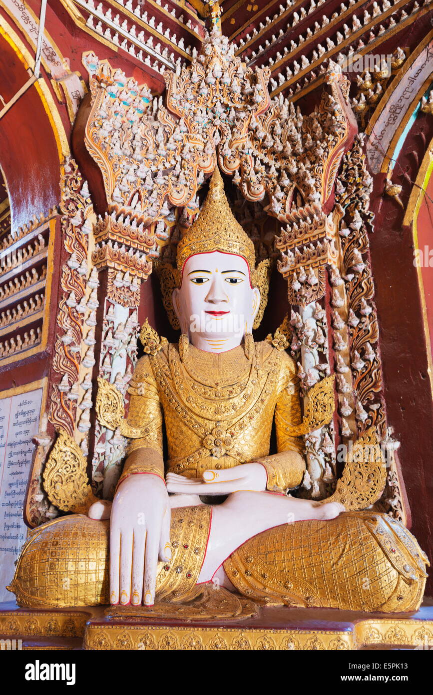 Statue de Bouddha, Thanboddhay Paya Monywa, temple, Myanmar (Birmanie), l'Asie Banque D'Images