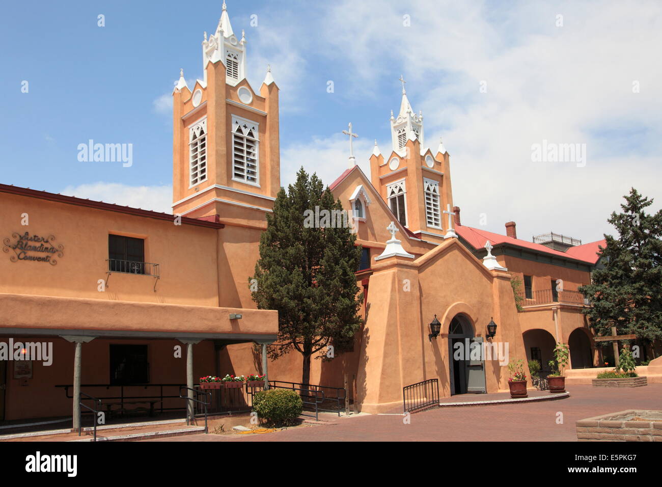 L'église San Felipe de Neri, Vieille Ville, Albuquerque, Nouveau Mexique, États-Unis d'Amérique, Amérique du Nord Banque D'Images