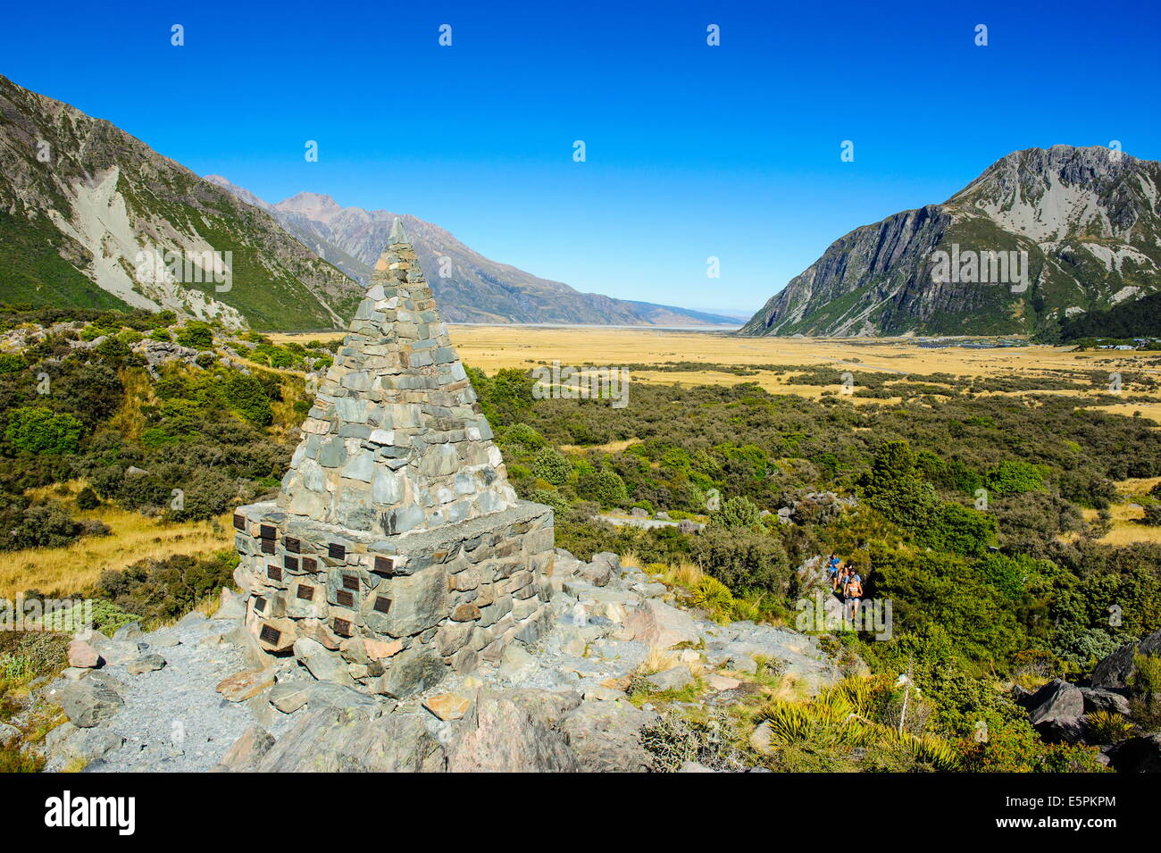 Dans la pyramide Memorial Mount Cook National Park, site du patrimoine mondial de l'UNESCO, l'île du Sud, Nouvelle-Zélande, Pacifique Banque D'Images