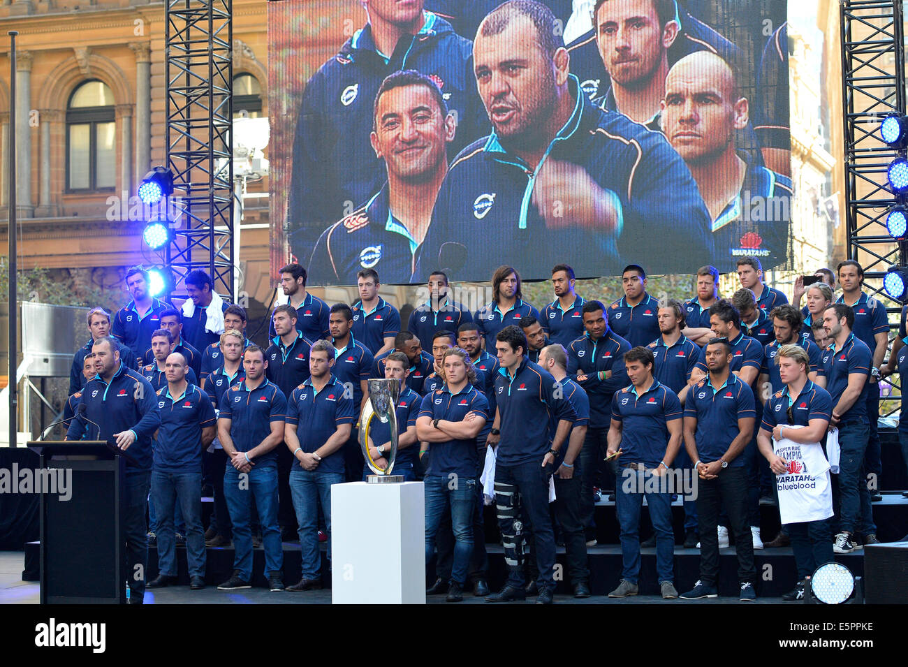 Sydney, Australie. Le 05 août, 2014. NSW Waratahs Rugby super réception officielle. Entraîneur Michael Cheika parle à la foule. Credit : Action Plus Sport/Alamy Live News Banque D'Images