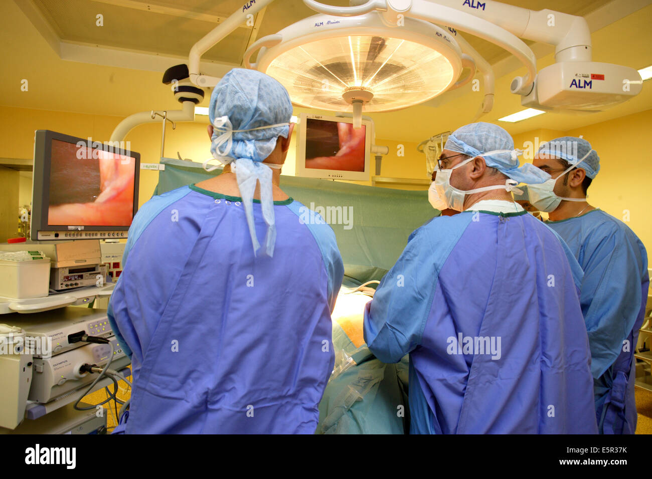 Traitement de l'affection des organes abdominopelvic avec coeliosurgery, Département de gastro-entérologie, chirurgie, hôpital de Limoges Banque D'Images
