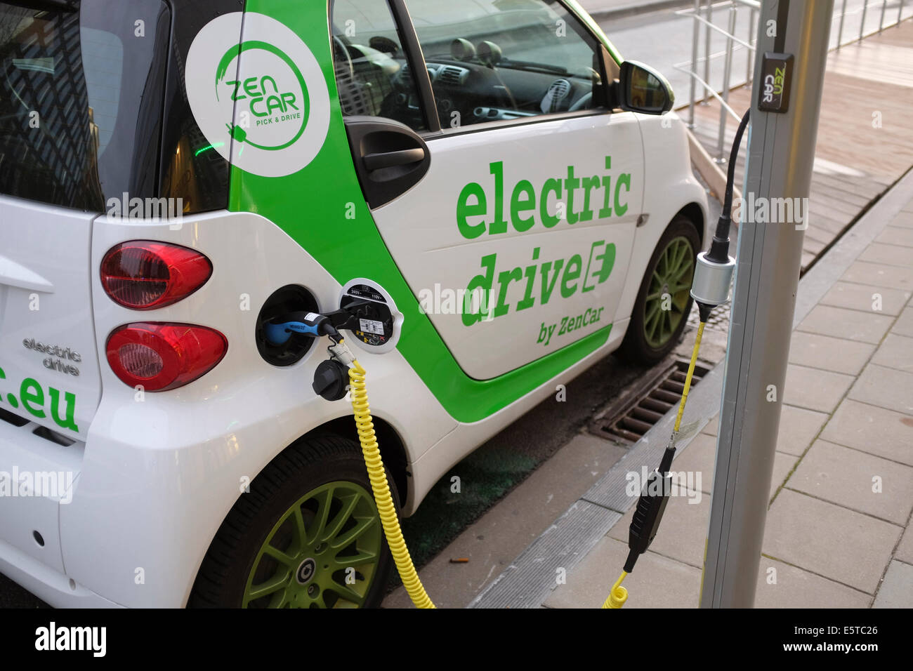 Détail de l'électricité essence pour voiture électrique par ZenCar à Bruxelles, Belgique Banque D'Images