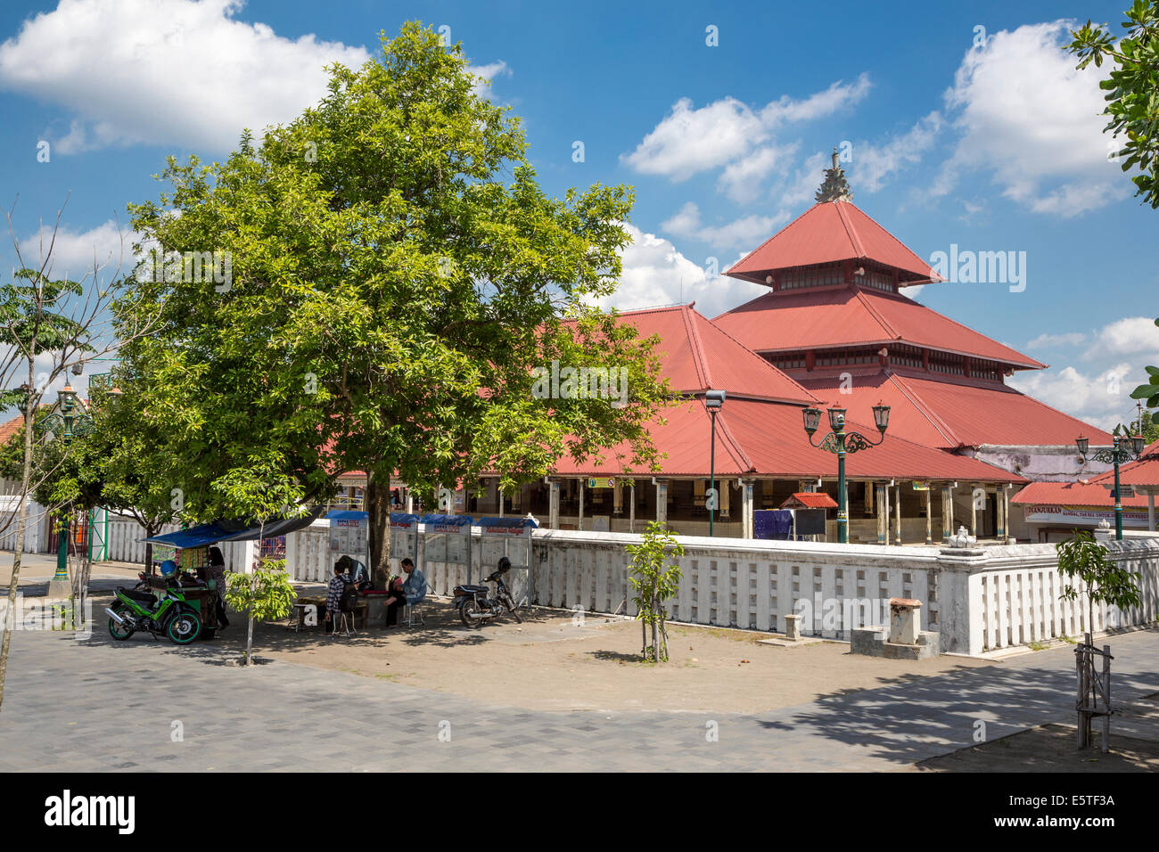 Yogyakarta, Java, Indonésie. Grande Mosquée, Masjid Gedhe Kauman, milieu du 18ème. Siècle. Banque D'Images