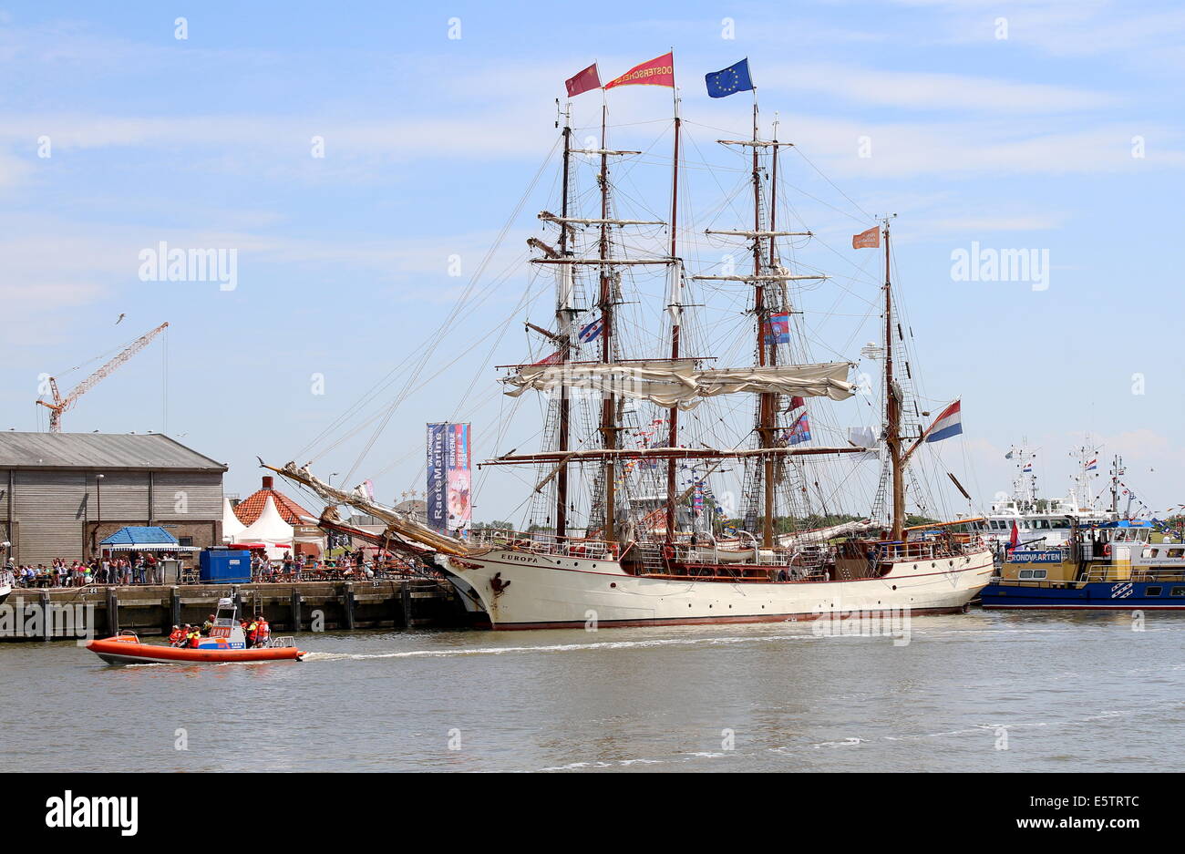 Dutch barque à coque d'acier et à l'Europa grand voilier Juillet 2014 Tall Ship Races dans Harlingen, Pays-Bas Banque D'Images