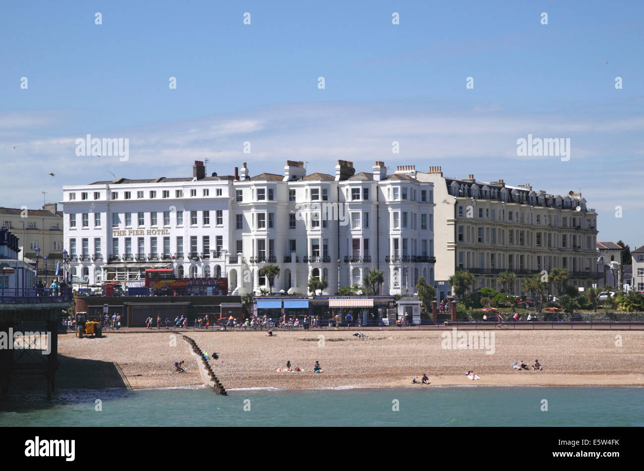 L'hôtel Pier au front de mer d'Eastbourne East Sussex Banque D'Images