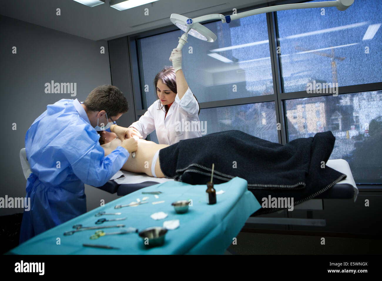 La chirurgie dermatologique Banque D'Images