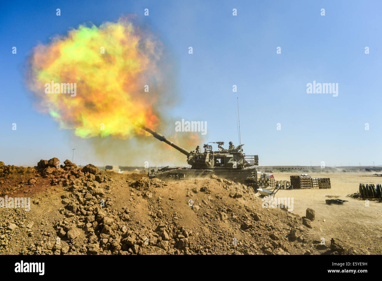 155 mm canon de tir d'artillerie de la bande de Gaza Banque D'Images