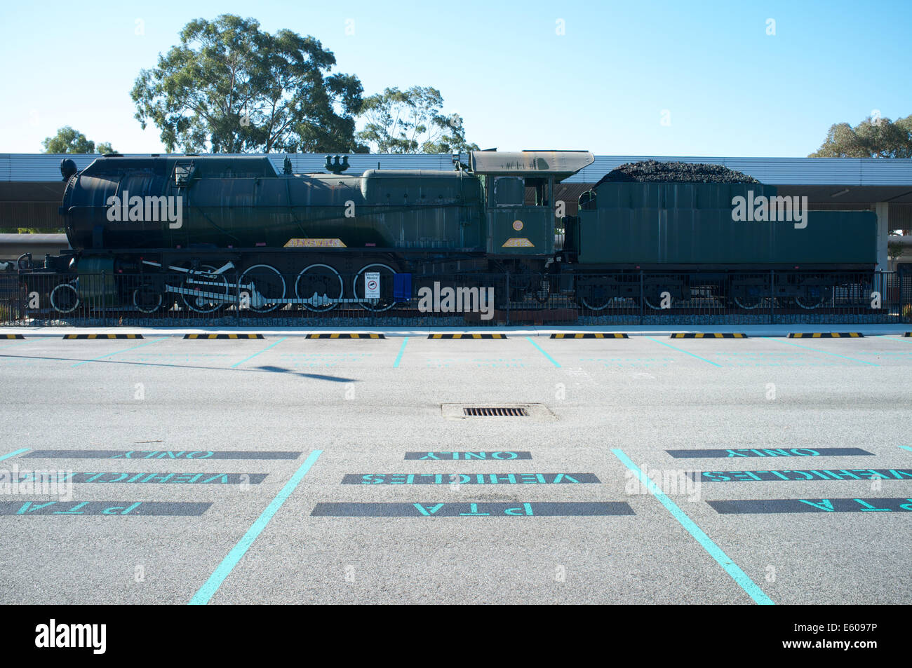 'Bakewell',locomotive vapeur S 542, est exposée en permanence au terminal ferroviaire de Perth en Australie occidentale. Banque D'Images