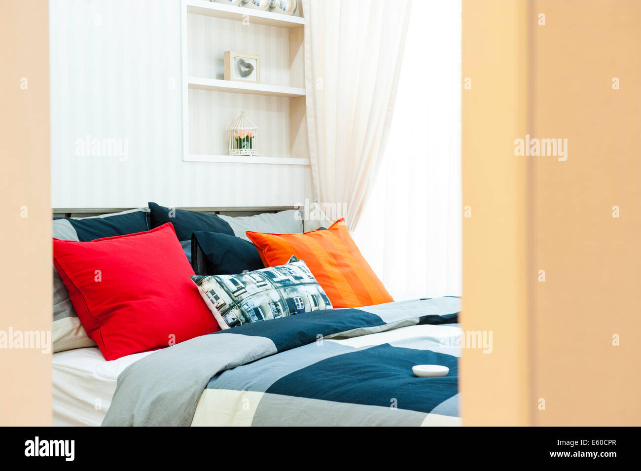 Ouvrir la chambre à coucher avec des oreillers Banque D'Images