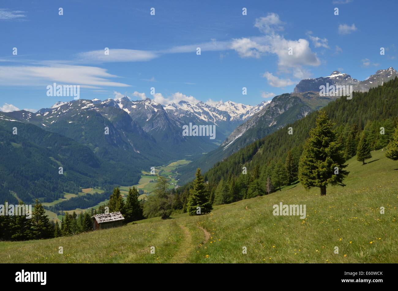 Cette promenade de 10 km de long de Trins à travers la vallée de Gschnitztal nous conduit au Mill Village à la tête de la vallée. Banque D'Images