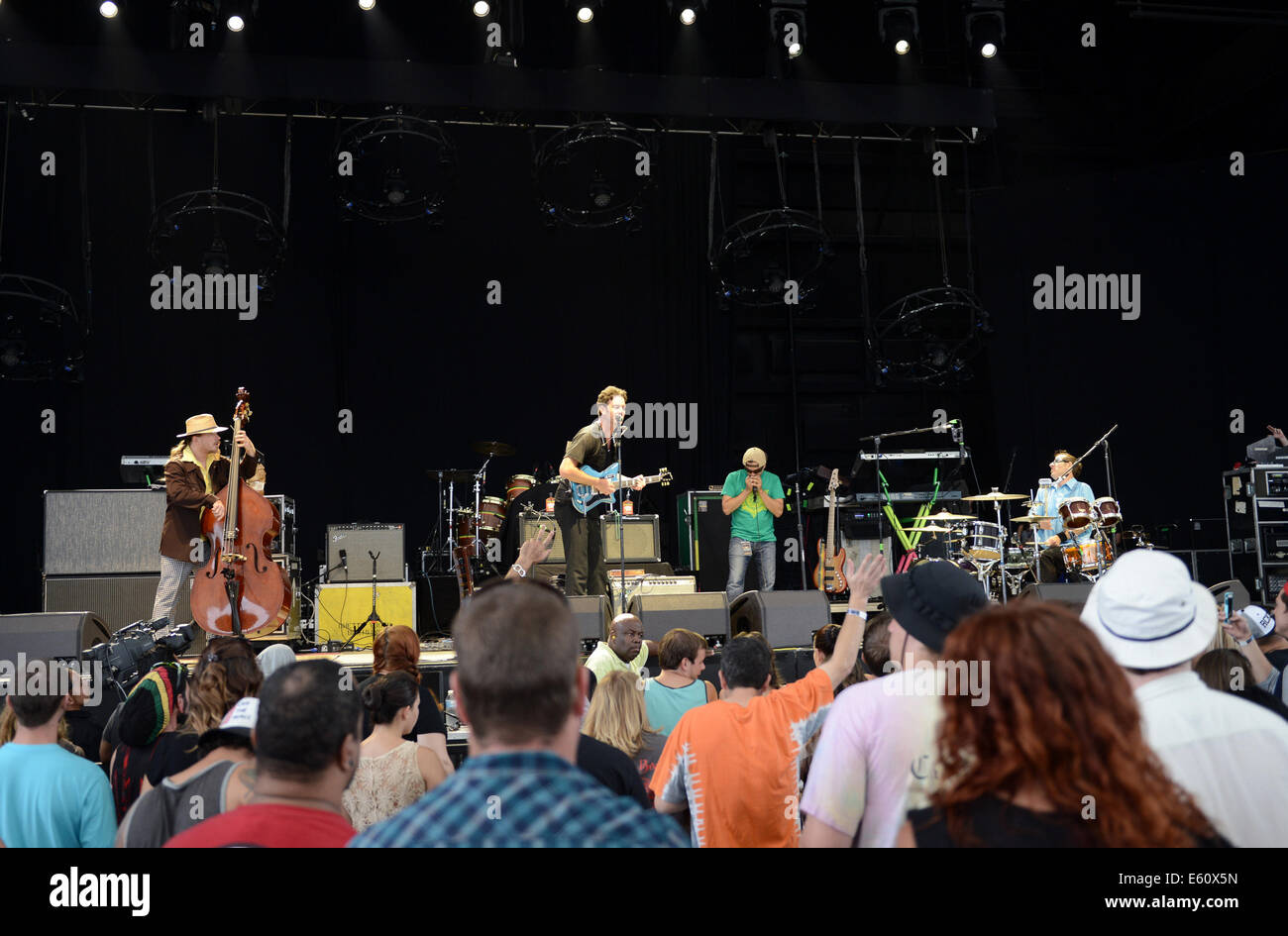 Portsmouth, Virginia, USA. 9 Août, 2014. Alternative hip-hop G Love & Special Sauce effectuer pendant les sessions d'été 2014 à la tour du pavillon d'information chez NTelos à Portsmouth. © Jeff Moore/ZUMA/Alamy Fil Live News Banque D'Images