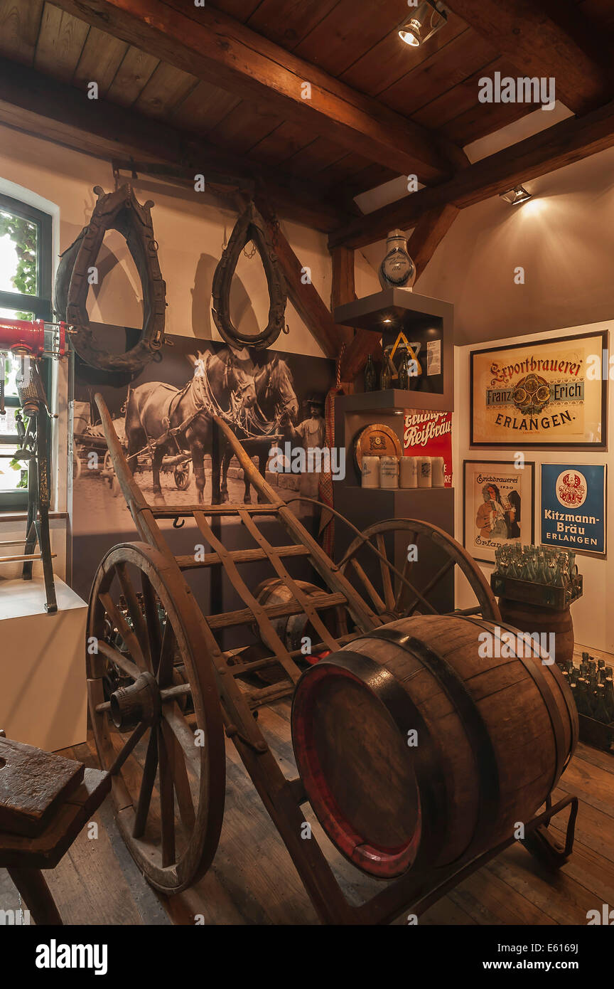 Petite Brasserie wagon pour le transport de fûts de bois, 19e siècle, dans le musée de la brasserie de l'Privatbrauerei Steinbach Bräu Banque D'Images