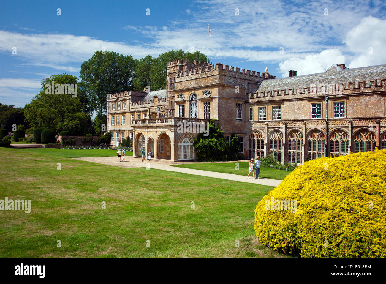 La façade de l'abbaye de Forde, un ancien monastère cistercien, dans le Dorset, Angleterre, RU Banque D'Images