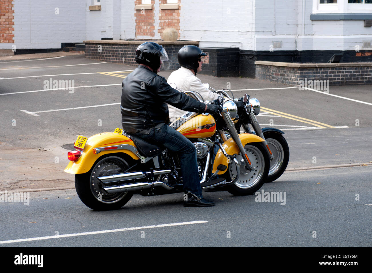 Harley davidson motorcycles Banque de photographies et d’images à haute ...