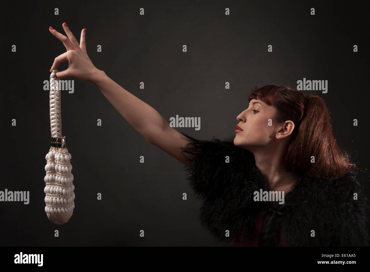 Femme vaine Banque de photographies et d’images à haute résolution Alamy