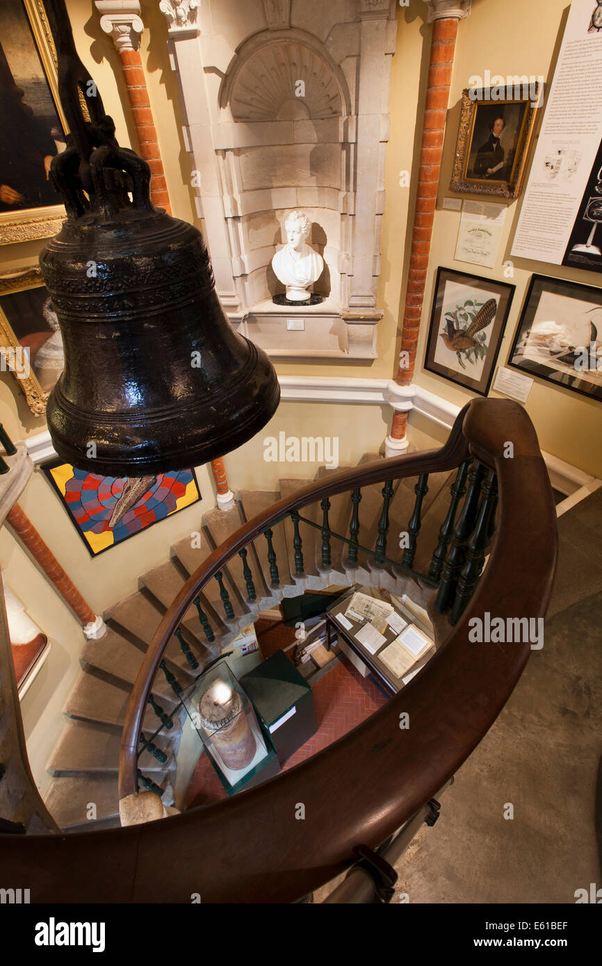 Royaume-uni l'Angleterre, dans le Dorset, Lyme Regis. Musée Philpot, escalier Banque D'Images