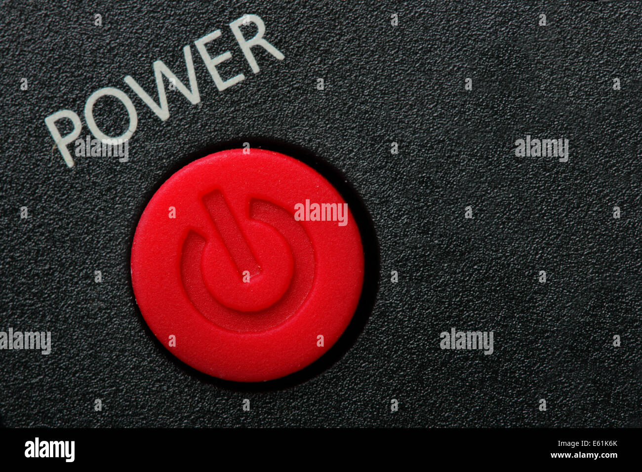 Bouton d'alimentation rouge close-up et de l'espace pour votre propre texte sur la droite Banque D'Images