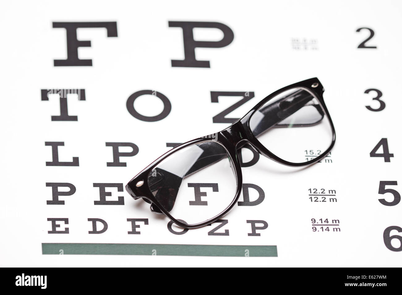 Portrait d'une paire de lunettes sur un tableau Banque D'Images