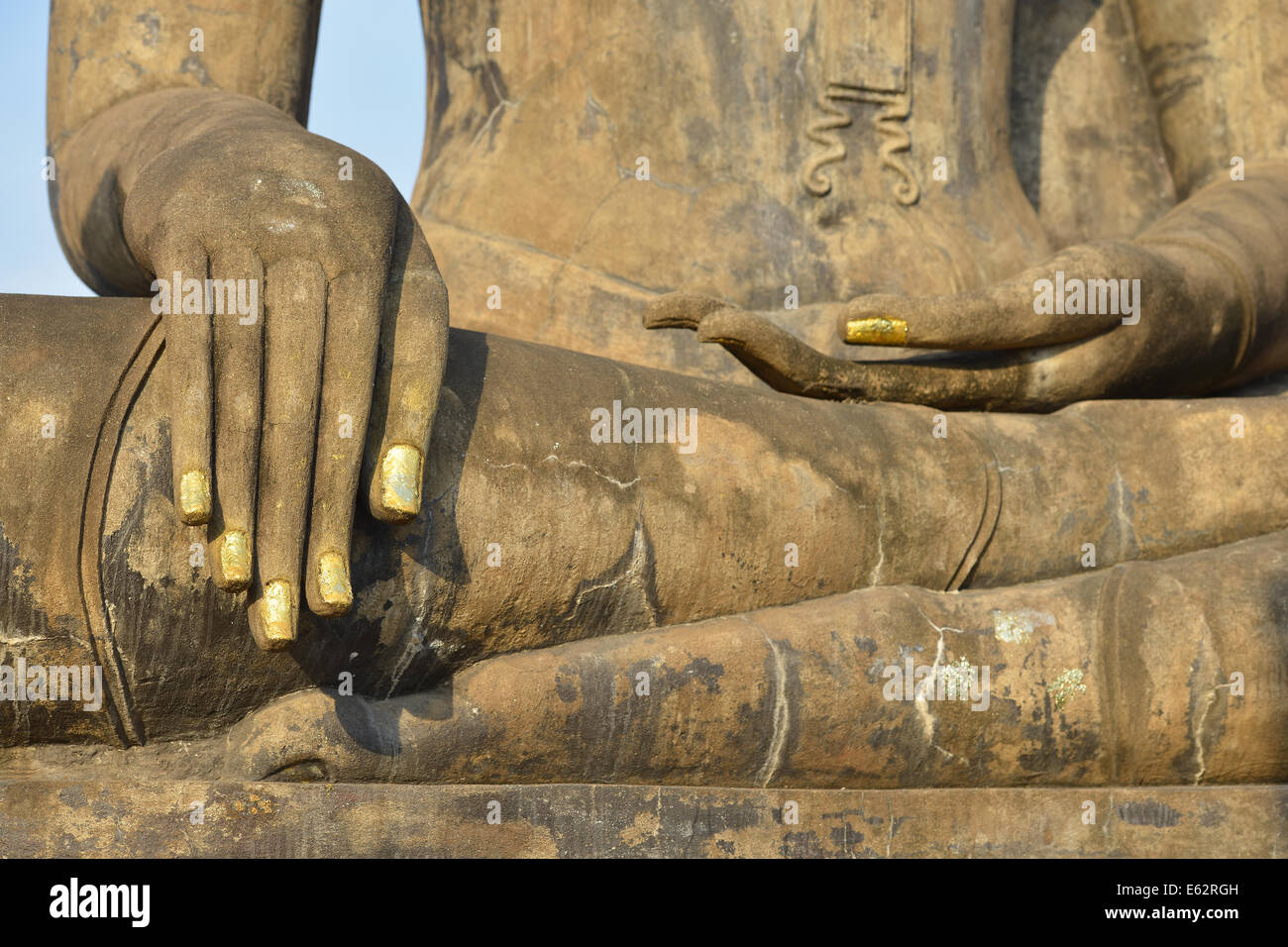 Statue de Bouddha dans le parc historique de Sukhothai, Thaïlande Banque D'Images