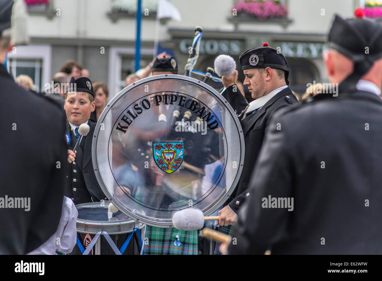 Kelso, Scottish Borders - Kelso pipe band. Banque D'Images
