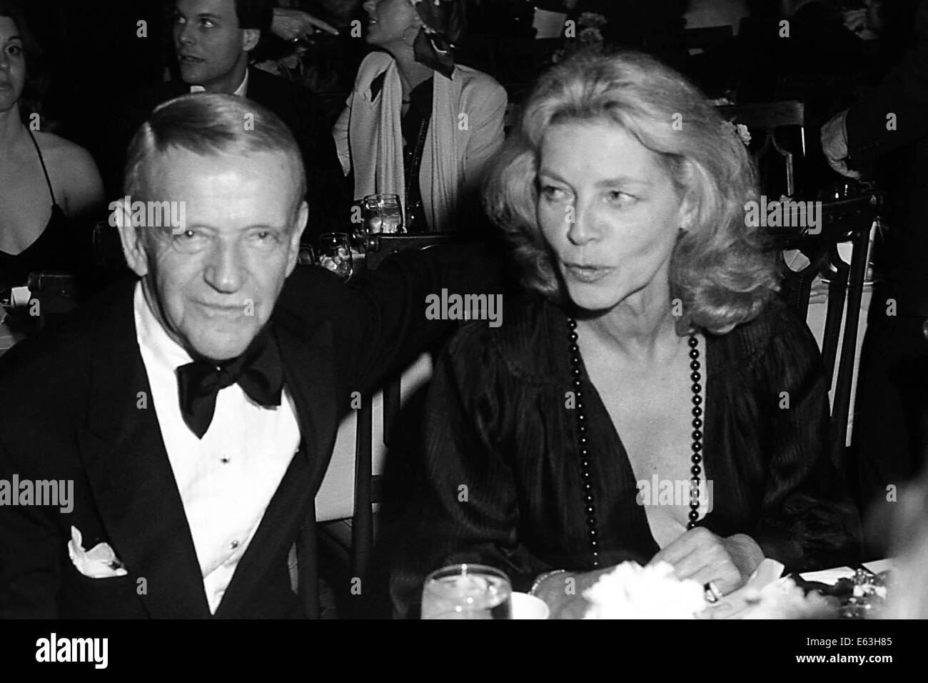 Nous. 13e Août, 2014. PIX FICHIER : Lauren Bacall (sept. 16, 1924 - 12 août 2014) née Betty Joan Perske, était un acteur de cinéma et comédienne et modèle, connue pour sa voix rauque distinctif et sensuel a l'air. Elle a d'abord apparu comme une grande dame dans l'Humphrey Bogart film noir les films des années 40, ainsi que des rôles comiques dans "comment épouser un millionnaire" (1953) et «dessiner la femme' (1957). Bacall a également fait des comédies musicales de Broadway, gagnant Tony Awards pour 'Applause' en 1970 et 'la femme de l'année" en 1981. Credit : ZUMA Press, Inc./Alamy Live News Banque D'Images