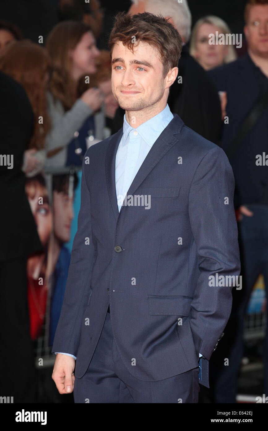 Londres, Royaume-Uni. 12e Août, 2014. Daniel Radcliffe participe à la UK Premiere des à Odéon West End le 12 août 2014 à Londres, en Angleterre. © dpa/Alamy Live News Banque D'Images