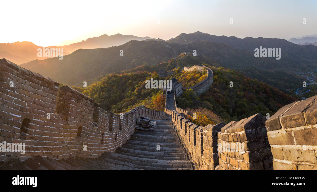 La Grande Muraille à Mutianyu nr Pékin dans la province de Hebei, Chine Banque D'Images