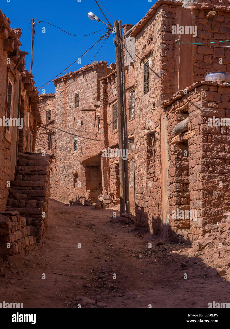 Anammer adobe village, vallée de l'Ourika, Atlas, Marrakech-Tensift-Al Haouz, Maroc Banque D'Images