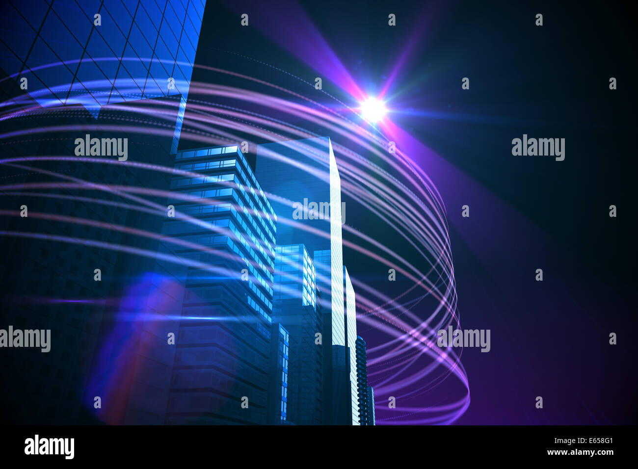 La lumière pourpre au dessus des gratte-ciel Banque D'Images