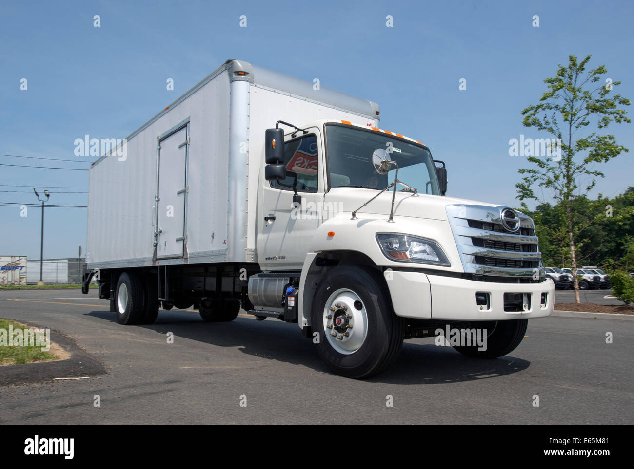 recherche camion porteur