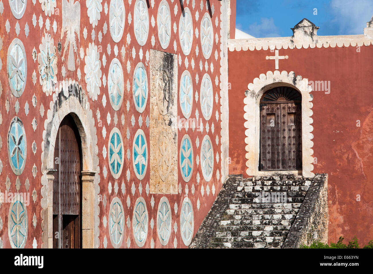 Détail de l'église de Santo Domingo à Uayma, Yucatan, Mexique. Banque D'Images