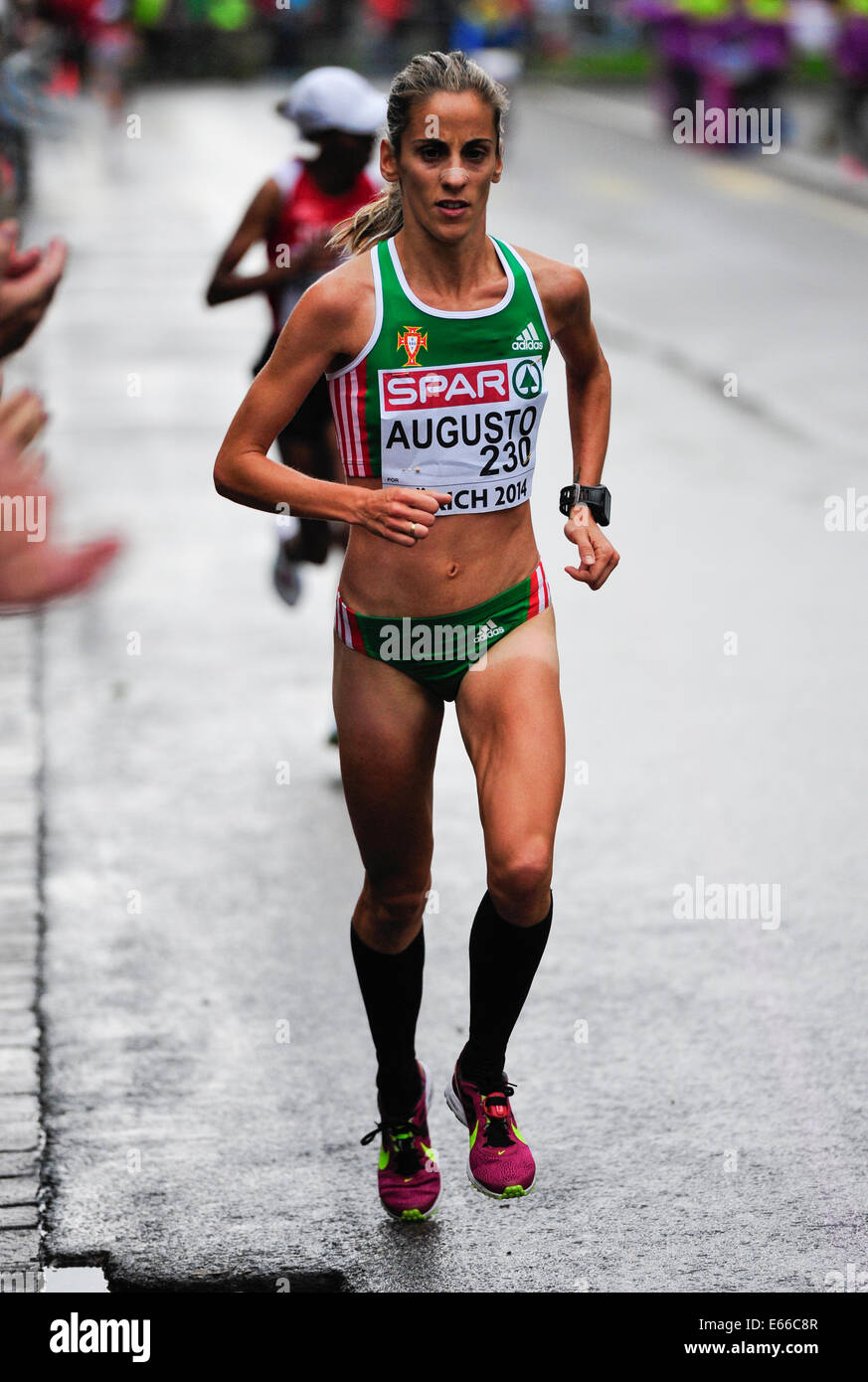 Zurich, Suisse. 16e Août, 2014. Jessica Augusto (POR) au marathon de femmes de l'Athletics Championship 2014 à Zurich, Suisse. Crédit : Erik Tham/Alamy Live News Banque D'Images