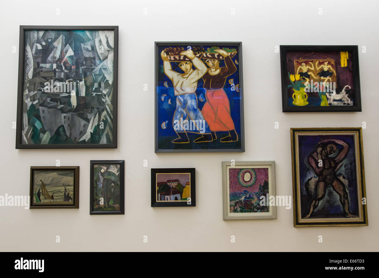 Peintures d'art moderne au Centre Georges Pompidou à Paris, France Banque D'Images