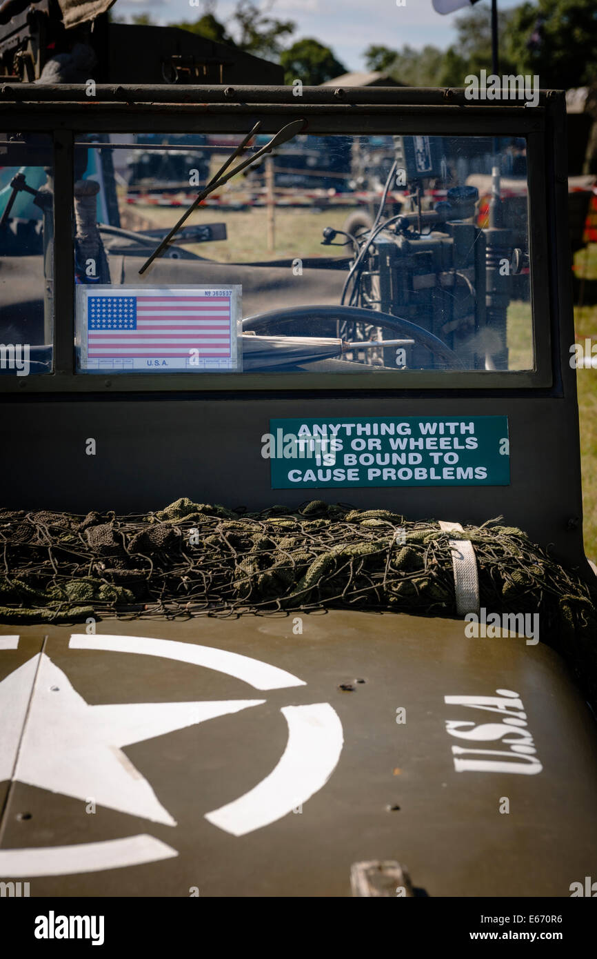 Kent, UK. 16e Août, 2014. Détail d'une Jeep américaine à la 6e conférence annuelle à Ops combiné Headcorn aérodrome. Avec fly-overs, guerre de reconstitutions, fancy dress, réel et la réplique de souvenirs et de bien plus encore. Crédit : Tom Arne Hanslien/Alamy Live News Banque D'Images