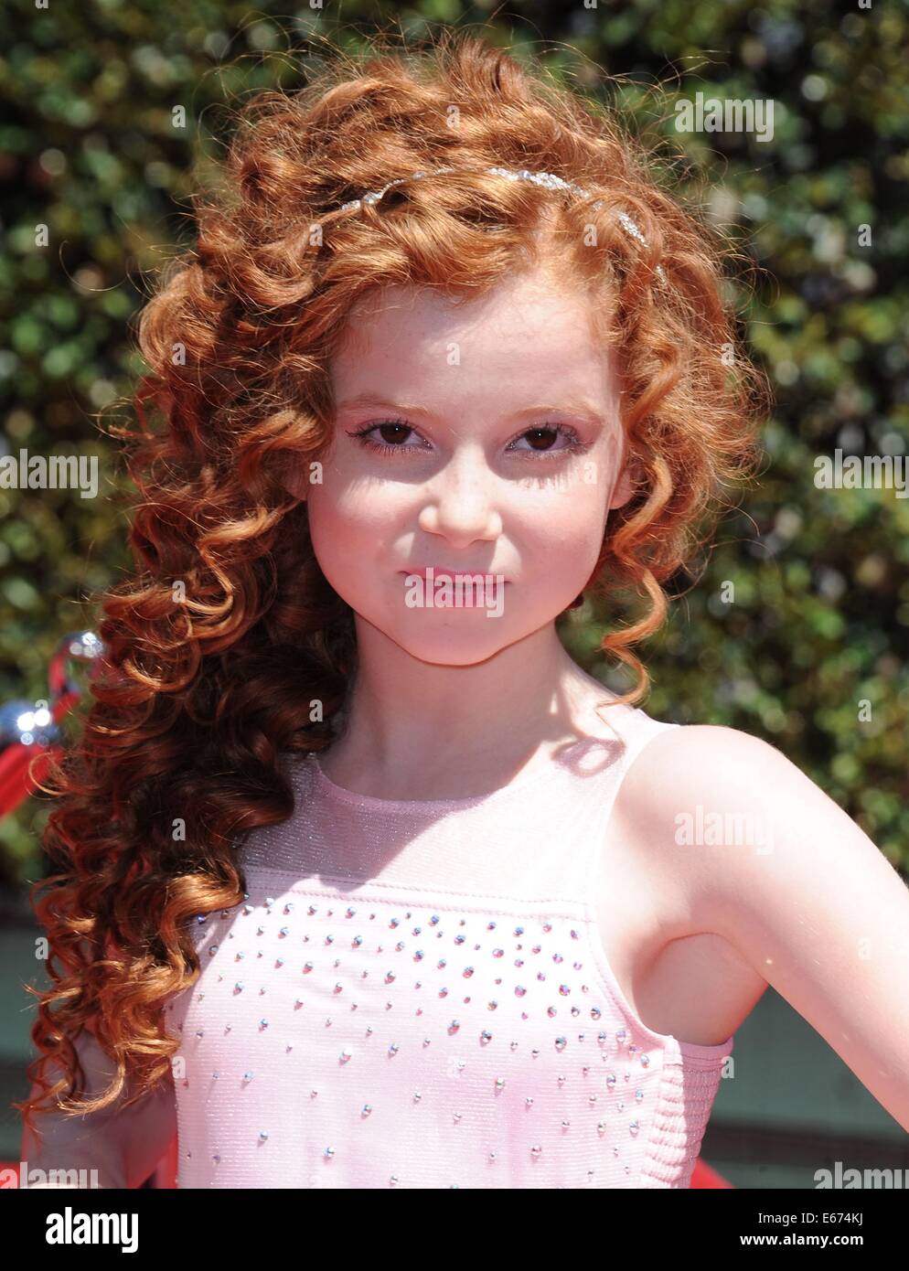 Francesca Capaldi aux arrivées pour 2014 Creative Arts Emmy Awards - Arrivals, Nikon at Jones Beach Theatre, Los Angeles, CA 16 août 2014. Photo par : Dee Cercone/Everett Collection Banque D'Images