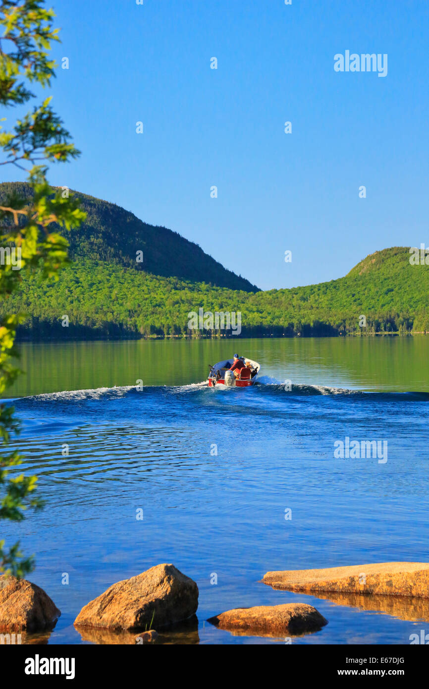 Boucle du lac Eagle Road Transport, Eagle Lake, l'Acadia National Park, Maine, USA Banque D'Images