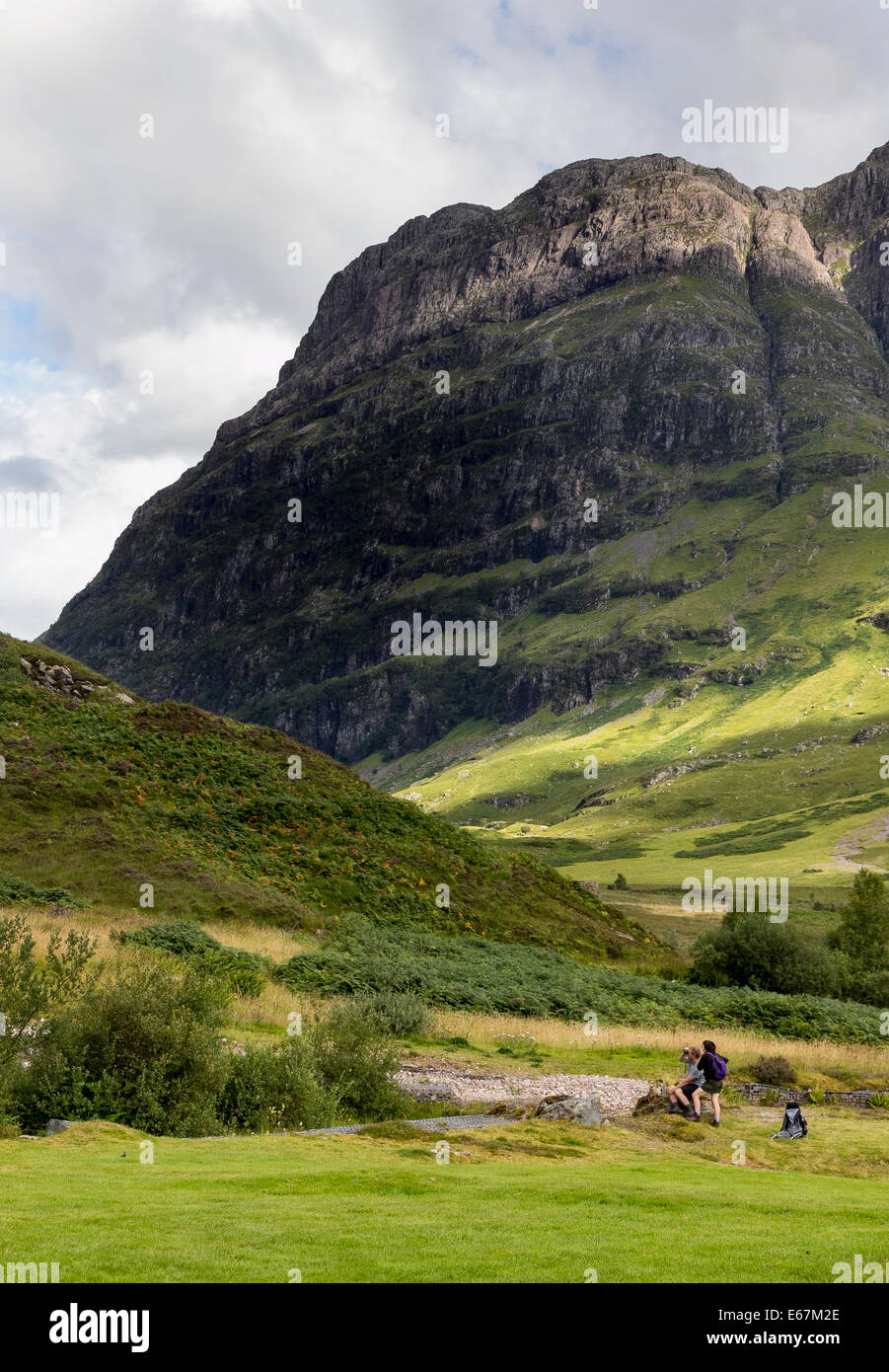 Paysage de Glen Coe dans les hautes terres de l'ouest de l'Ecosse. Aonach Dubh en arrière-plan. Banque D'Images