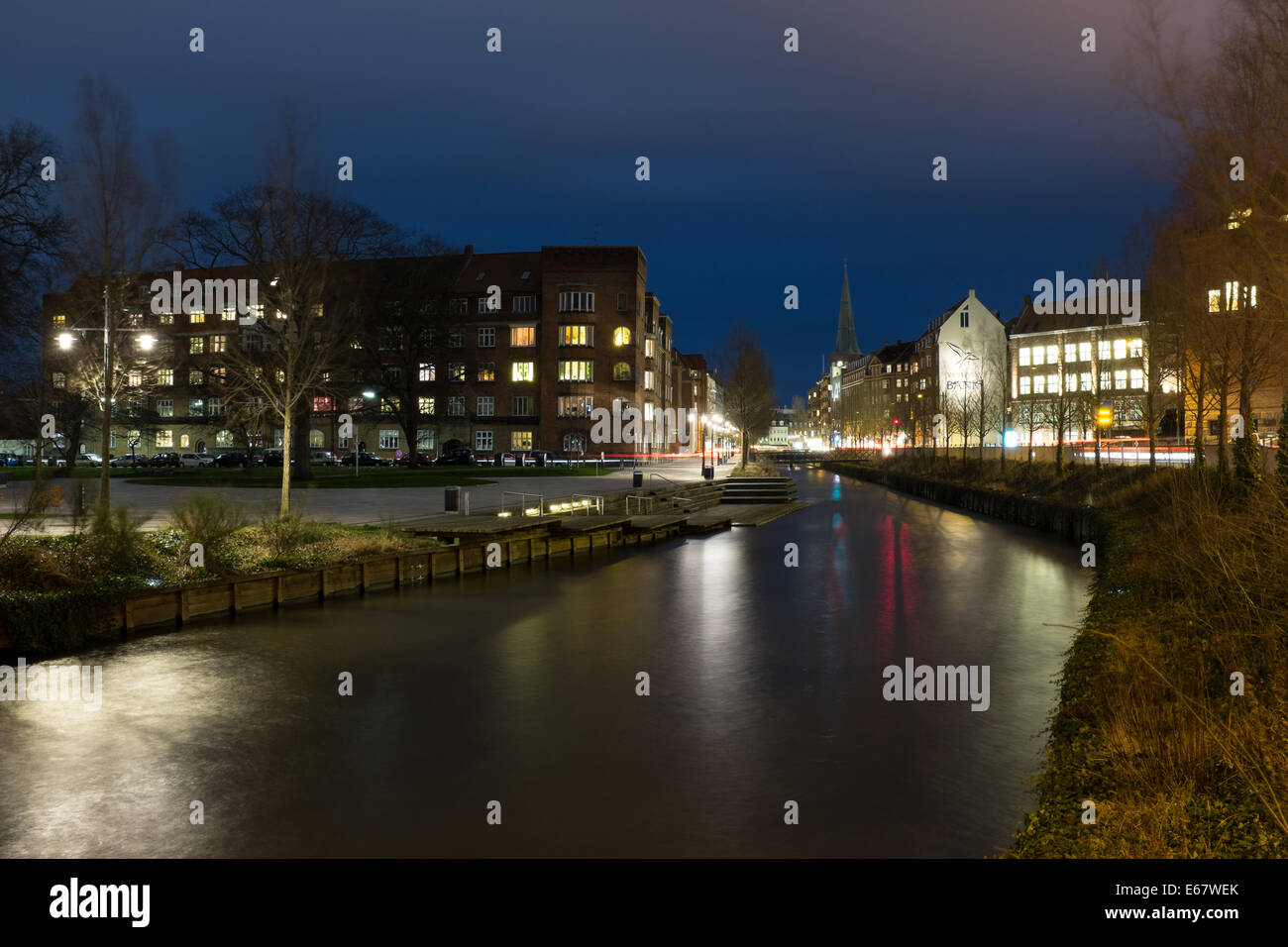 Canal d'eau dans le centre-ville d'Aarhus, Danemark, Europe Banque D'Images