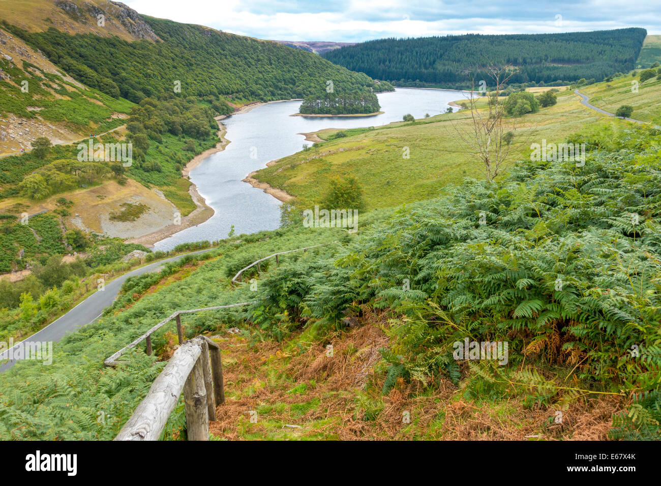 Graig Goch réservoir et barrage en maçonnerie dans l'Elan Valley, Powys Pays de Galles, Royaume-Uni Banque D'Images