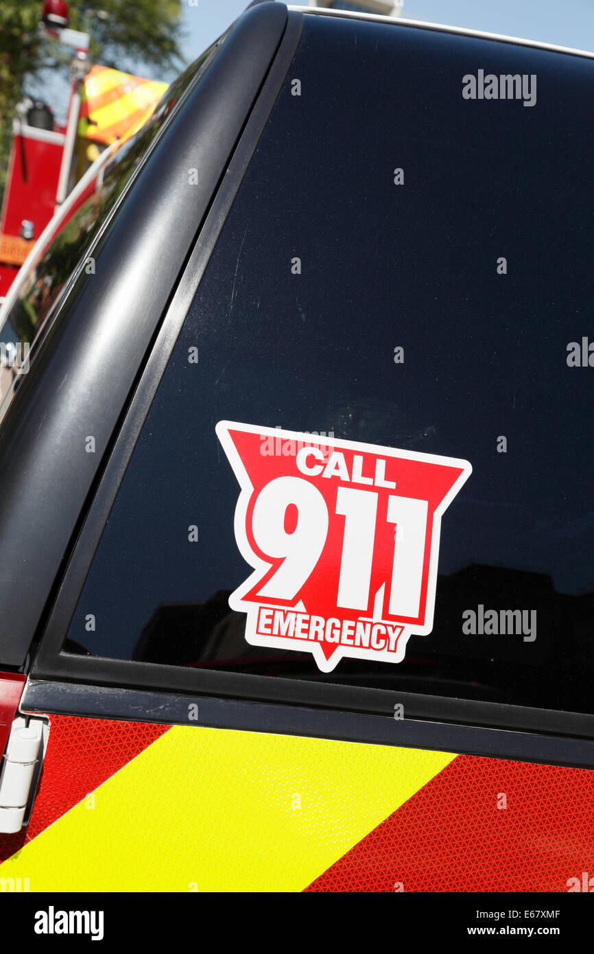 Véhicule d'urgence, close-up of call 911 autocollant. Banque D'Images