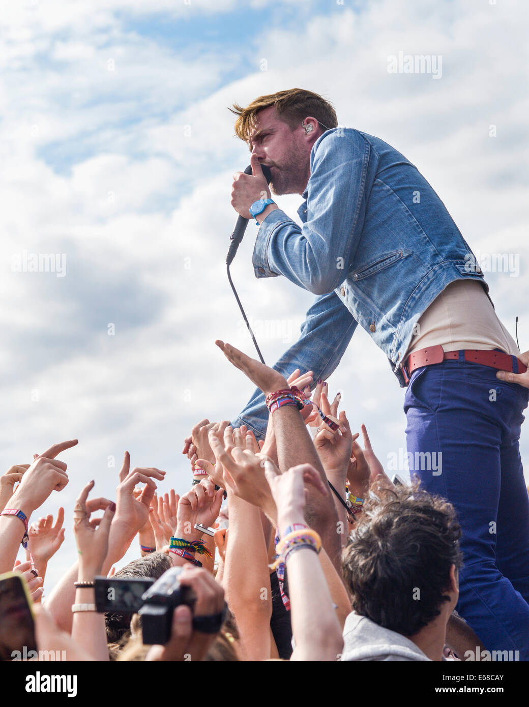 Kaiser Chiefs joue V Festival Hylands Park le 16/08/2014, à Chelmsford. Les personnes sur la photo : Ricky Wilson. Photo par Julie Edwards Banque D'Images