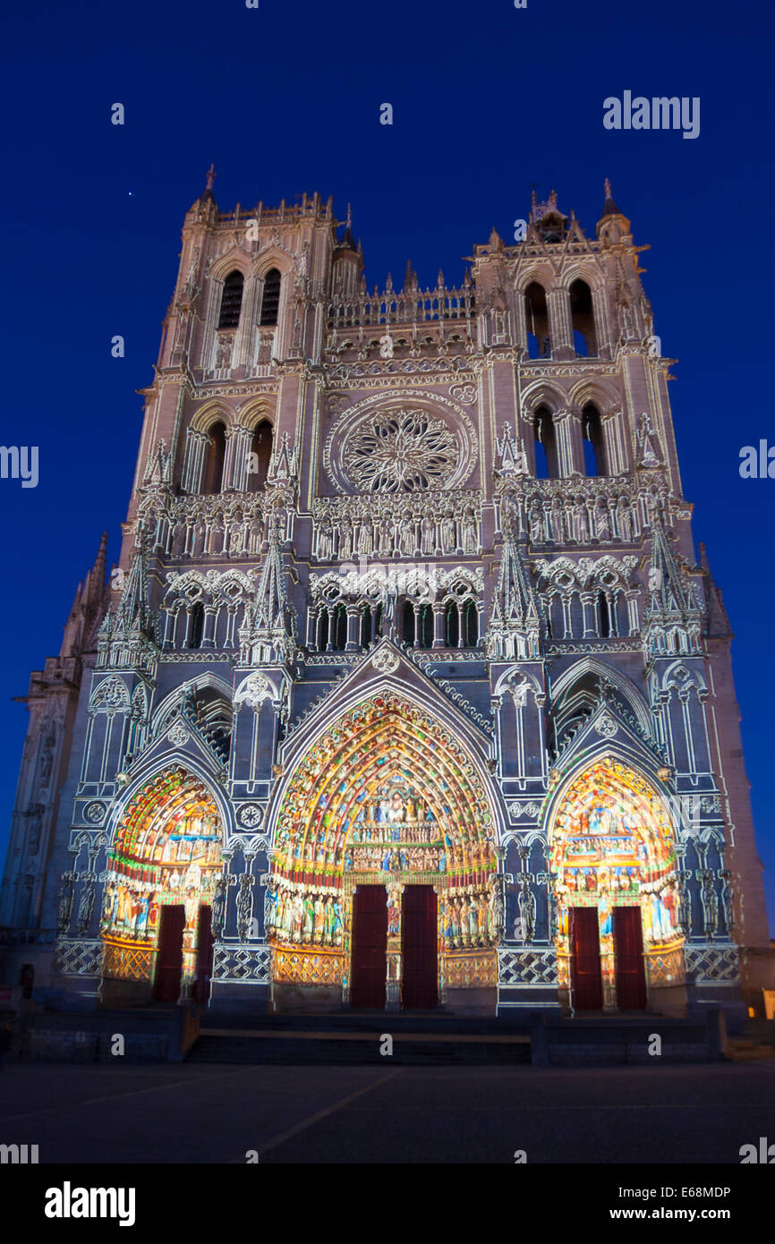 Amiens cathedral illumination Banque de photographies et d’images à ...