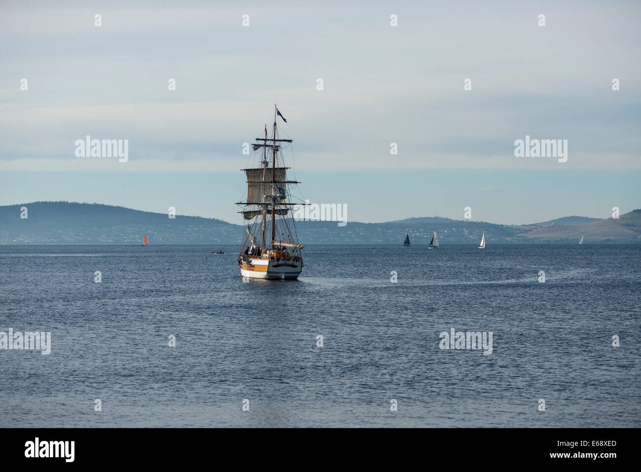 Tall Ship sur Storm Bay, Hobart Banque D'Images