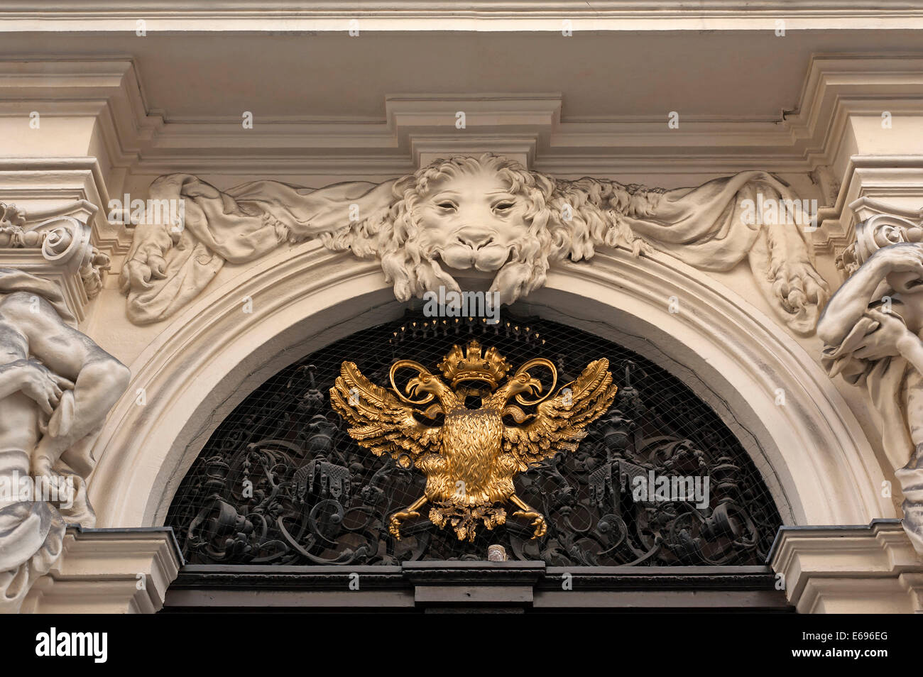 Portail de l'ancienne Mairie, façade, début du 18e siècle, y, aigle bicéphale, Vienne, Vienne, Autriche l'État Banque D'Images