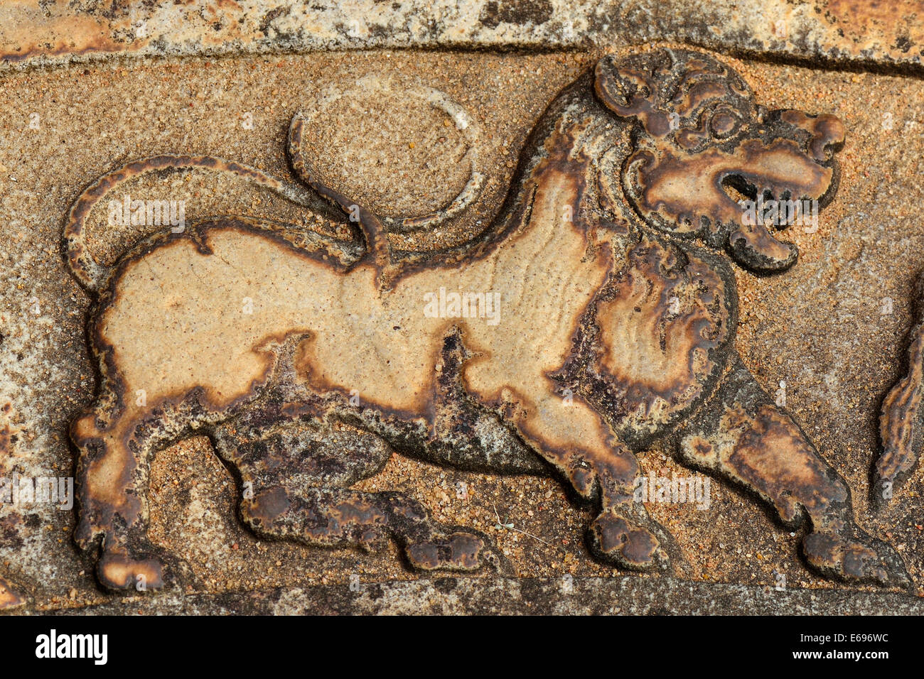 Détail d'une pierre de lune avec un lion illustration, Abhayagiri Vihara, Anuradhapura, Sri Lanka, Banque D'Images