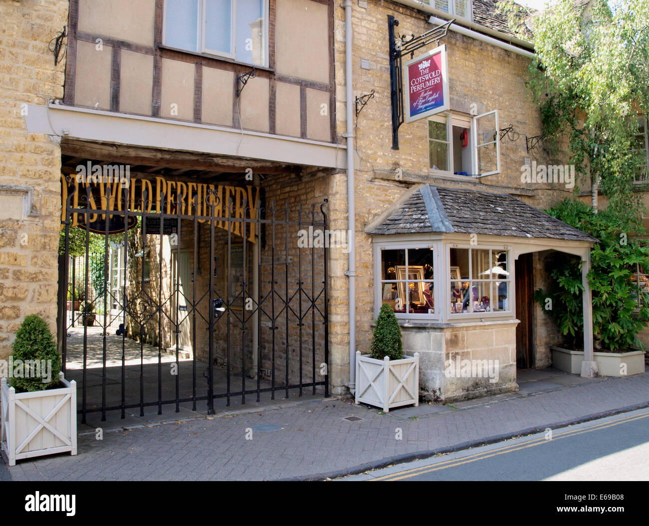 La parfumerie, Cotswold Bourton-on-the-water, Gloucestershire, Royaume-Uni Banque D'Images