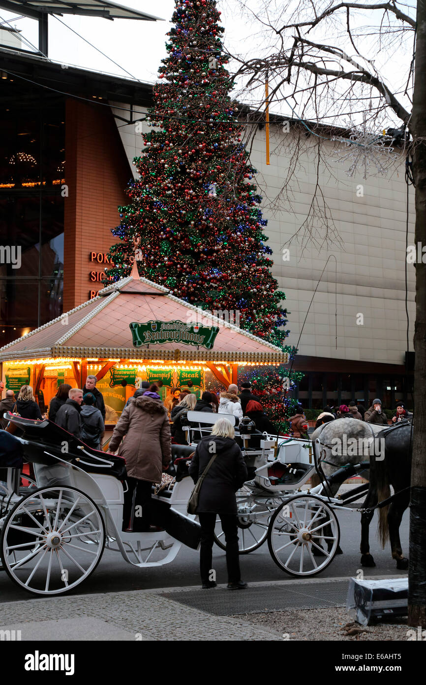 Berlin Potsdamer Platz Marlene Dietrich Platz saison de Noël Banque D'Images