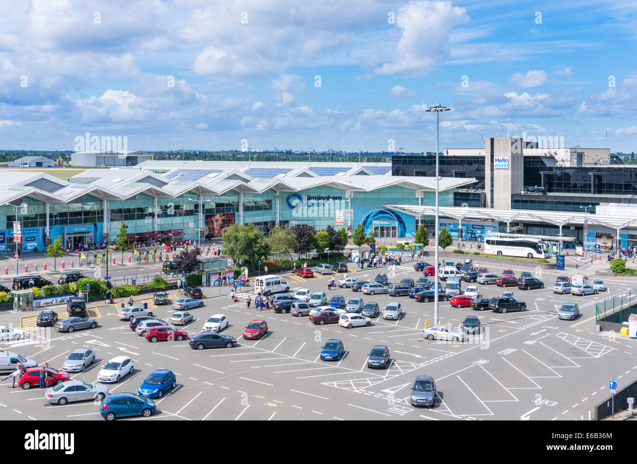 Birmingham Airport uk Birmingham International Airport terminal Building et court séjour parking Birmingham West Midlands England UK GB Europe Banque D'Images