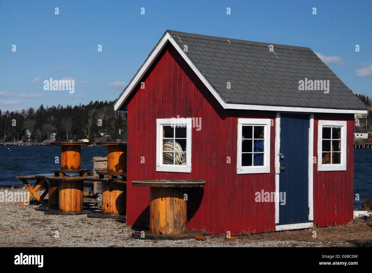 Des casiers à homard, près de Cook's Lobster House, Bailey Island, Maine, USA Banque D'Images